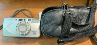 VINTAGE MINOLTA FREEDOM ZOOM 125 35mm CAMERA w/ roll of film and instructions 2