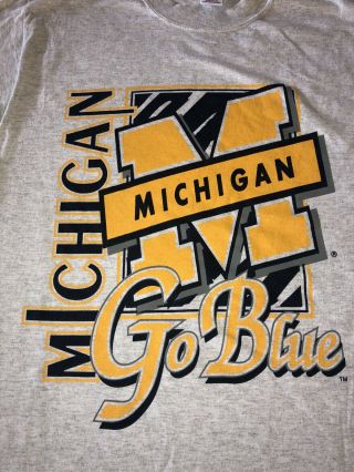Vintage Russell Athletic Michigan University T Shirt Go Blue L Wolverines 2
