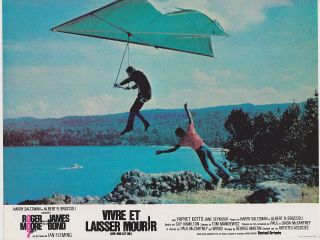 James Bond Live And Let Die Rare French Lobby Bond Hang Gliding