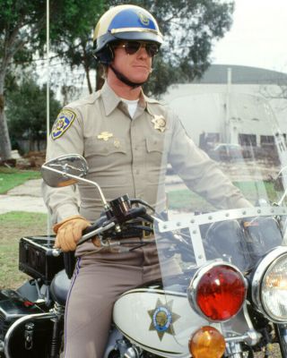 Chips Larry Wilcox On Police Highway Patrol Motor Bike 8x10 Photo