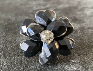 Vintage Black Unknown Stone Flower Cocktail Ring Size 6 - Estate