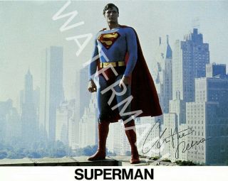 Christopher Reeve Signed 10x8 Photo,  Great Superman Image.  Looks Awesome Framed