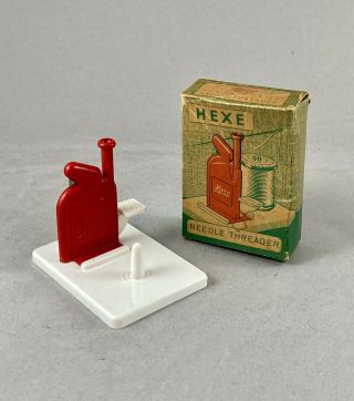 Vintage Hexe Red Plastic Automatic Needle Threader Germany