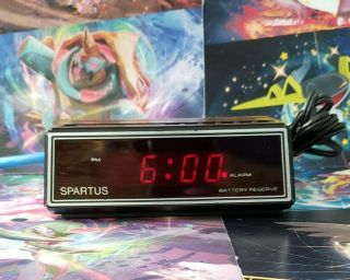 ❤1980s Vintage Spartus 1108 Alarm Clock Wood Grain Electric/battery Lcd