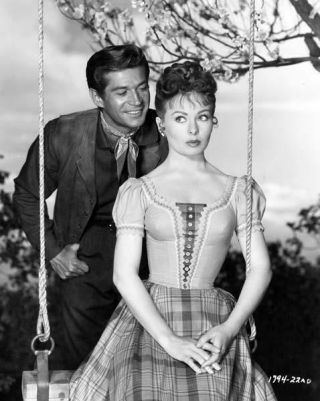 The Second Greatest Sex Great 8x10 Still Jeanne Crain & George Nader - - Mo464