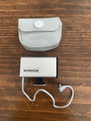 Vintage Konica Hot - Shoe Flash Cube Adapter Camera Accessory W/ Case