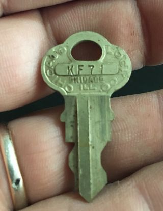 Vintage Chicago Lock Kf 71 Key Gumball,  Candy,  Nut,  Vending,  Auto Lock Key