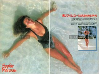 Sophie Marceau In Swimsuit 1987 Japan Picture Clippings 2 - Sheets (3pgs) Sexy Vh/t
