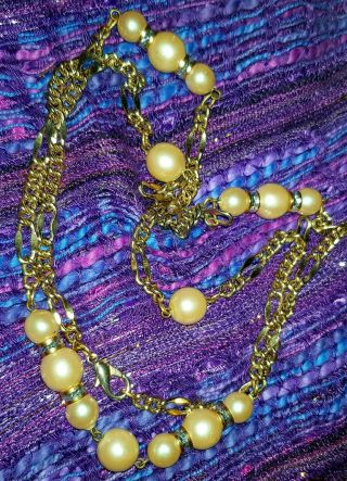 Vintage 80s Gold Tone Faux Pearl Necklace Costume Jewellery