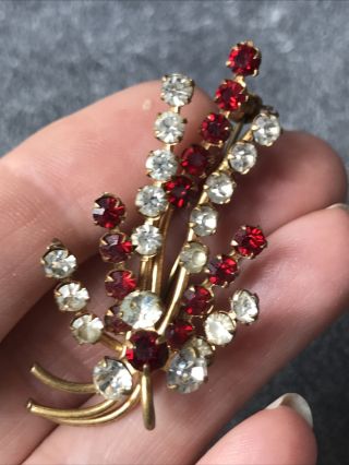Vintage Jewellery Ruby Red Crystal Clear Rhinestone Flower Spray Brooch Pin