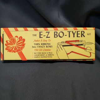 E - Z Bo - Tyer - Vintage Bow Maker For Ribbon Wreath Maker Tool - Complete Set