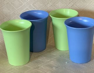 Vtg Tupperware 109 - 37 Set Of 4 Sippy Cups Bell Tumblers No Lids Blue,  Green