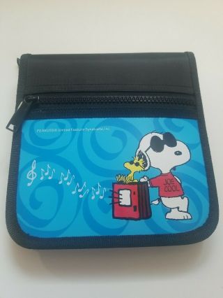 Vintage Peanuts Snoopy Joe Cool 24 Cd Dvd Holder Case Zippered Wallet
