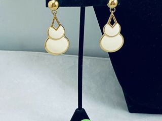 Vtg.  Napier Cream Enamel & Shiny Gold Tone Dangle Pierced Earrings