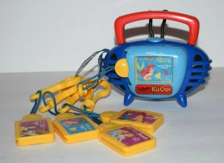 Vintage 2002 Tiger Disney Kid Clips Music Player Boombox,  5 Princess Cartridges