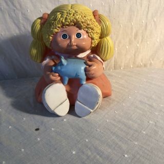 Vintage 1983 Cabbage Patch Kids Bank (girl With A Piggy Bank) Stopper