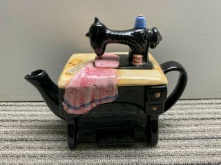 Vintage Sewing Machine Tea Pot W/ Lid Ceramic Hand Painted Cardinal Inc 1995
