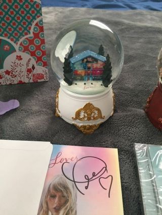 Taylor Swift Lover Snow Globe Only