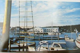 Vintage Boothbay Harbor Maine Waterfront Fisherman Postcard (d530)