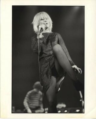 Blondie Debbie Harry In Concert Leggy Underwear Upskirt 1980 
