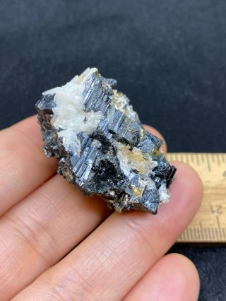 Neat Unknown Gemstone/mineral Specimen - 26.  5 Grams - Vintage Estate Find