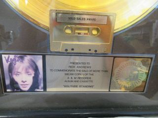 1987 RIAA GOLD SALES AWARD FOR ALBUM CASSETTE SUZANNE VEGA - 