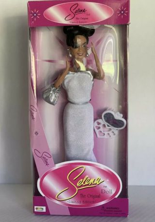 Selena Quintanilla New— 1997 Limited Edition Collectible Grammy Doll