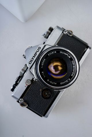 Vintage Olympus Om - 1 35mm Film Camera W/50mm F/1.  8 Prime Lens