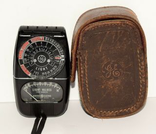 Vintage General Electric Ge Exposure Light Meter Model 8dw58y4 With Leather Case