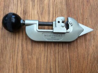 Vintage Monument Tube Cutter Size 1