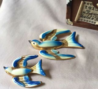 2pc Duet Vintage Gold Tone Enamel Signed Coro Pegasus Swallow Bird Pin Brooch