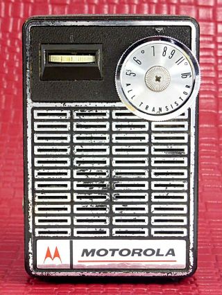 Vintage Motorola Am Transistor Radio (x23e) – Little Power House