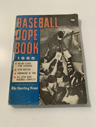 Vintage 1965 Baseball Dope Book The Sporting News Paperback
