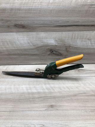 Vintage Ashton Green & Yellow Handle Grass Shears Clippers Trimmers Garden Tool