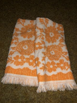 Vtg 60s 70s Cannon Bright Orange White Sculpted Floral Hand Towels