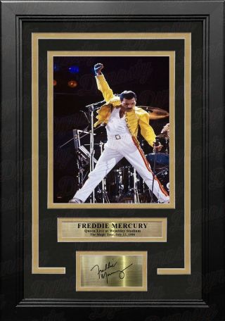 Freddie Mercury Queen At Wembley Stadium 8x10 Framed Photo Engraved Autograph