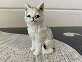 Vintage Porcelain White And Gray Cat Figurine