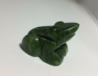 Vintage Small Carved Jade Green Stone Frog 1 1/2”