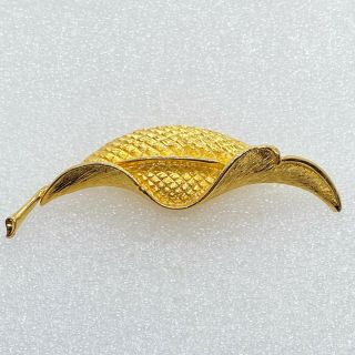 Signed Coro Vintage Leaf Brooch Pin Folded Textured Gold Tone Costume Jewelry