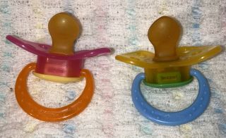 Playtex Vintage Orthodontic Latex Pacifiers Ortho Pro Pacifiers Pink/yellow
