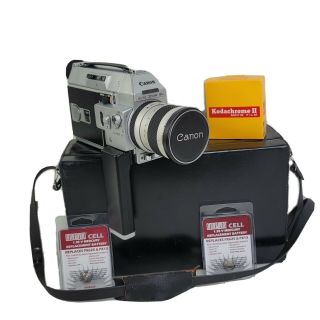Vintage Canon Auto Zoom 814 Elec.  8 Movie Camera W/accessories Da92984
