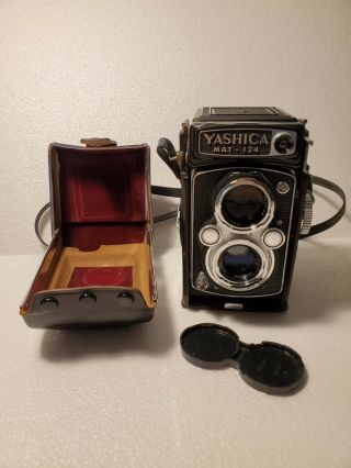 Yashica Mat - 124 Twin Lens Reflex Medium Format Parts Camera