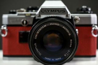 Olympus OM10 35mm Film Camera w/ 50mm f/1.  8 Zuiko Lens Red Leather | Serviced 2