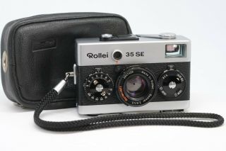 Rollei 35 Se - Near - With Case And Wrist Strap -
