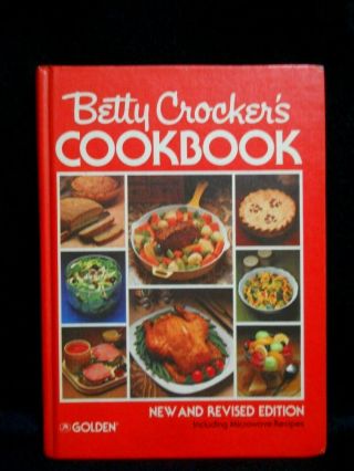 Vintage 1978 Betty Crocker Cookbook / & Revised Edition
