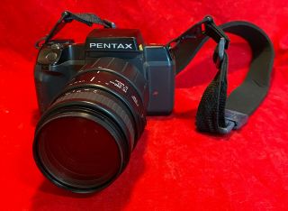 Pentax Sf10 Digital Slr With F/4 - 5.  6 70 - 300mm Macro Zoom Lens,  C.  1988