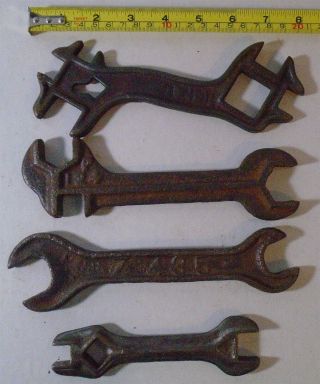 4 Vintage Massey Harris Spanner Tractor Cast Iron Wrenches Z485 P124