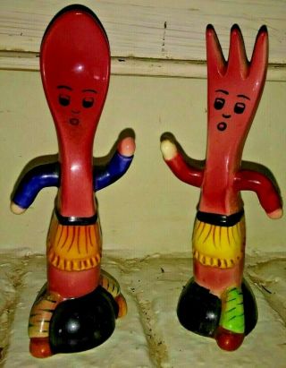 VINTAGE ANTHROPOMORPHIC RUNNING SPOON AND FORK SALT AND PEPPER SHAKERS - JAPAN 2