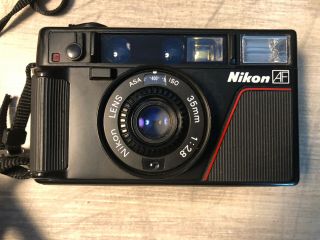 Nikon L35af 35mm Point And Shoot Film Camera Auto Focus Camera