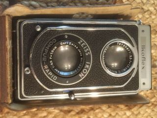Zeiss Ikon Ikoflex Twin Lens Reflex Camera With Leather Case